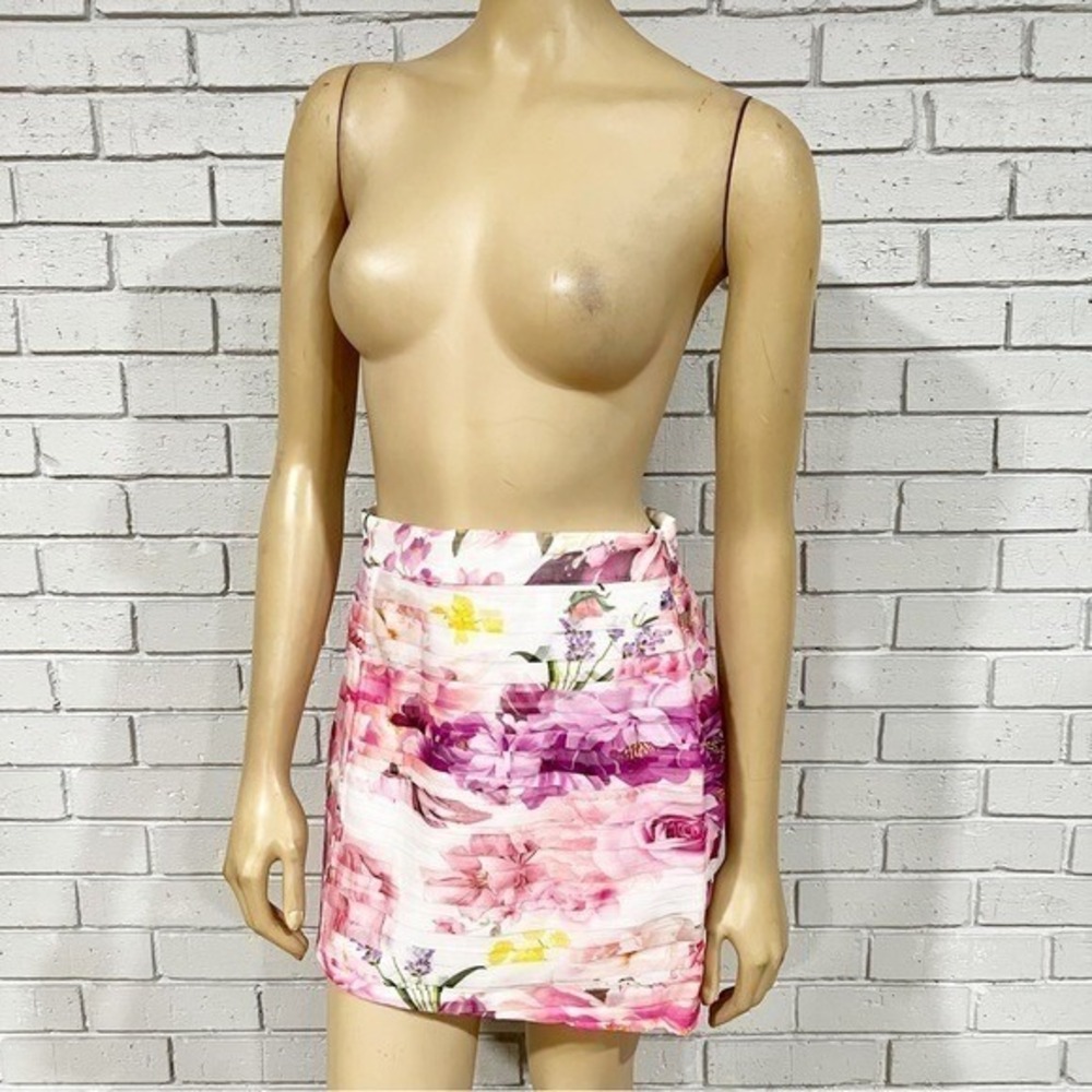 ROCOCO SAND Leona Pink Floral Pintuck High Waist Mini Skirt Coquette NWT Size M